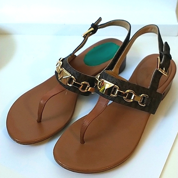 Michael Kors Charlton Sandals - Picture 5 of 12
